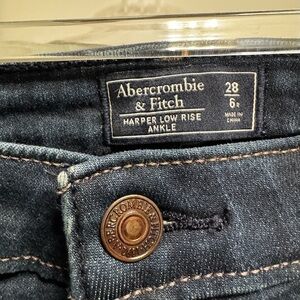 Abercrombie & Fitch Harper Low Rise Ankle Jeans